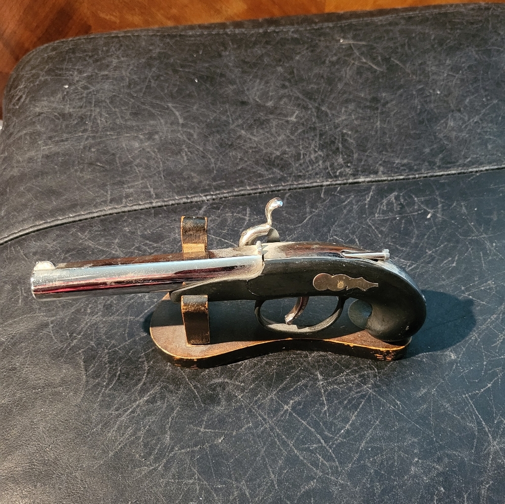 Vintage Black and Silver Decorative Pistol Figurine - Picture 2 of 3